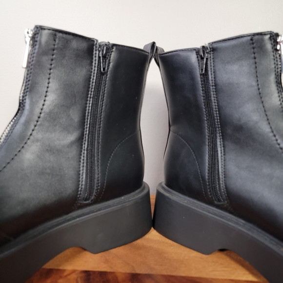 Black Ankle Boots with Zipper - Picture 7 of 12